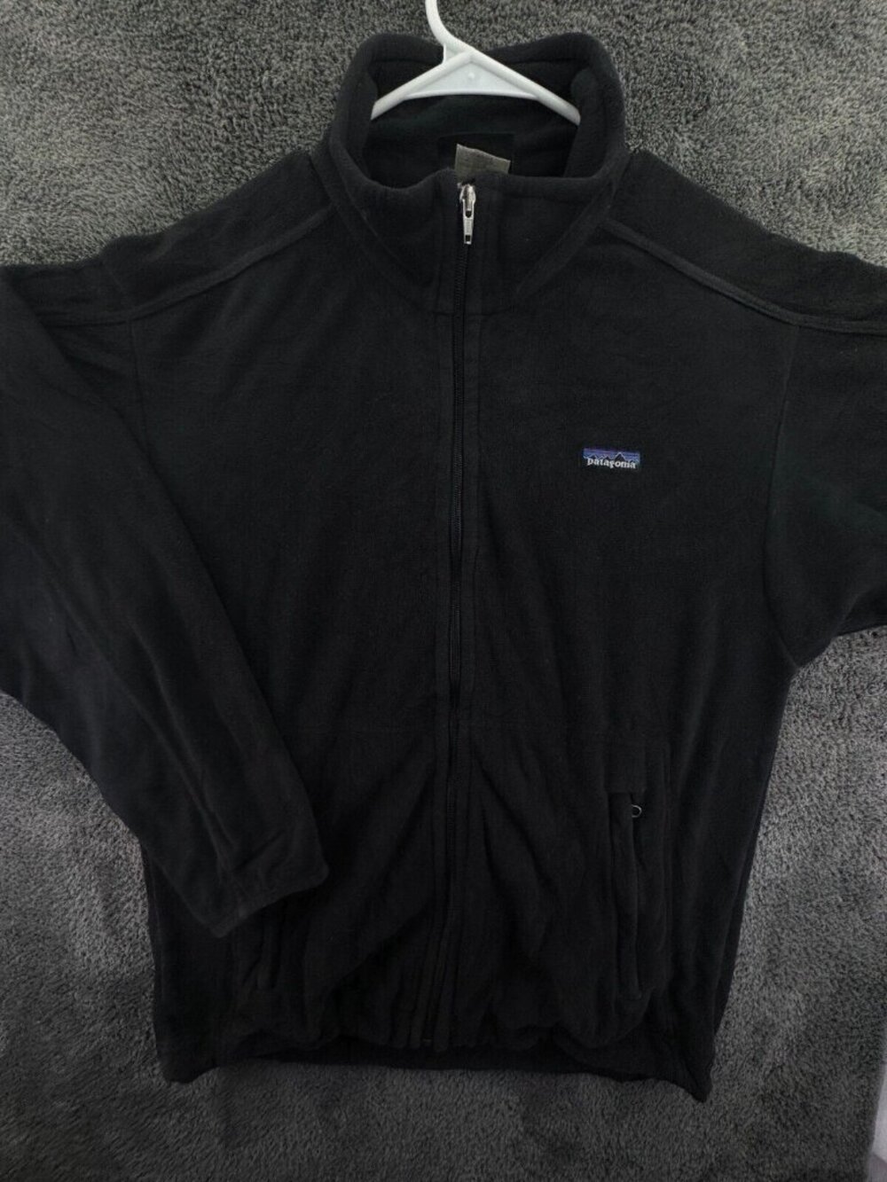 Patagonia Synchilla Black Fleece Jacket Men Medium Full Zip Hiking W/ Logo